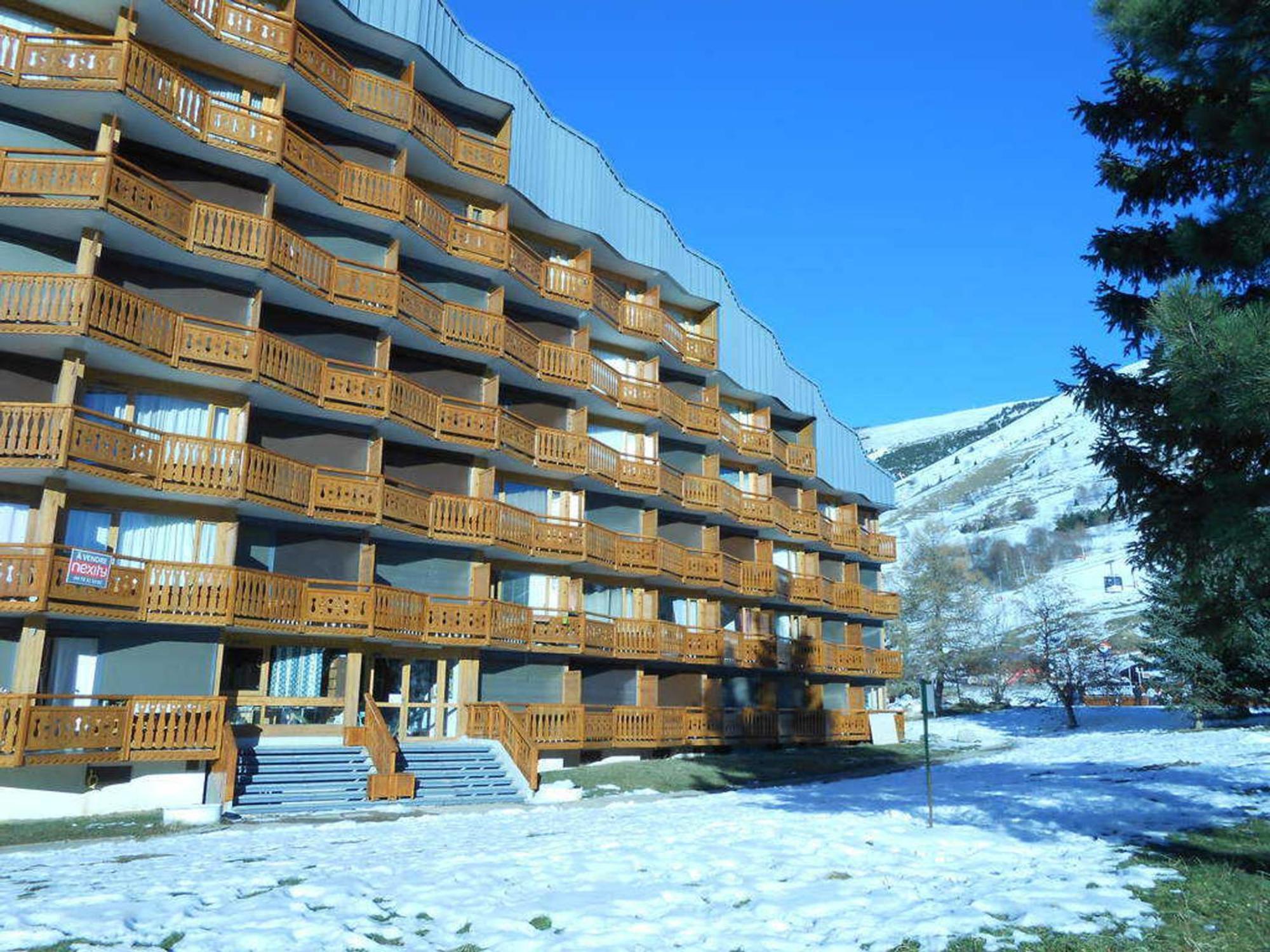 Апартаменты Studette Renovee Pour 2 Au Pied Des Pistes, Centre Les Deux Alpes - Fr-1-516-134 Экстерьер фото