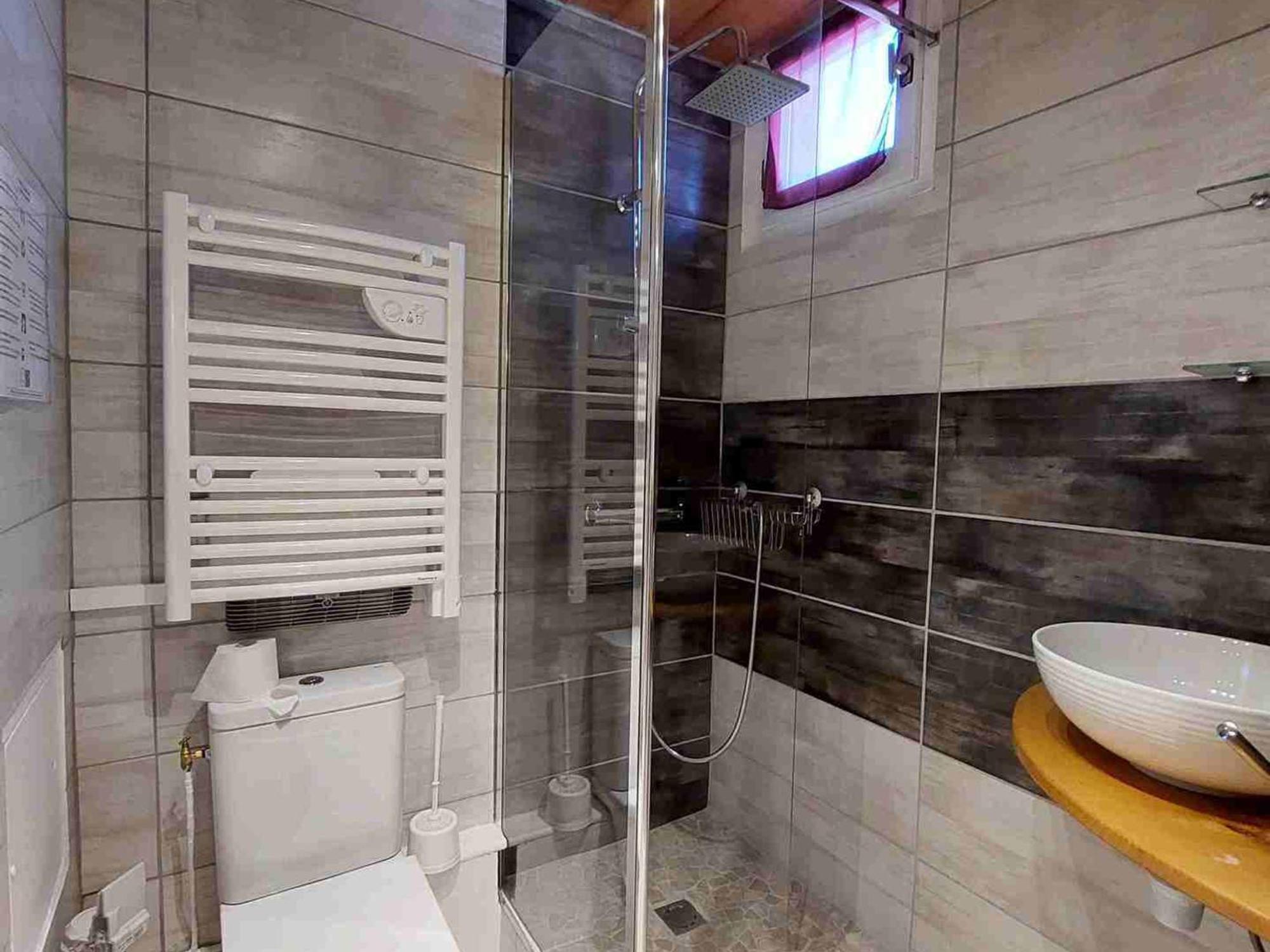 Апартаменты Studette Renovee Pour 2 Au Pied Des Pistes, Centre Les Deux Alpes - Fr-1-516-134 Экстерьер фото